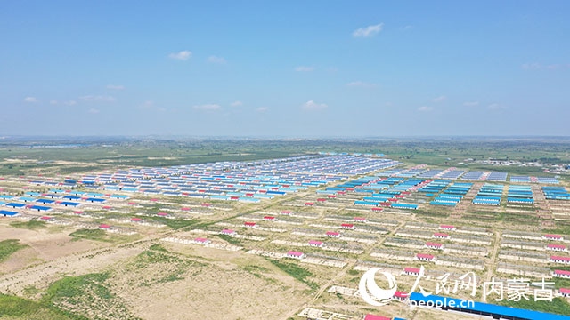 科右中旗被列入全國肉牛全產(chǎn)業(yè)鏈典型縣，入選國家級現(xiàn)代產(chǎn)業(yè)園創(chuàng)建名單。（科右中旗委宣傳部提供）