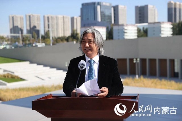 全國政協(xié)副秘書長、民盟中央專職副主席、中國美術(shù)館館長、中國城市雕塑家協(xié)會主席吳為山開幕致辭。王劭凱攝