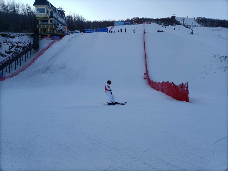 1704354030140838.jpg 6傳染病醫(yī)院志愿服務(wù).jpg