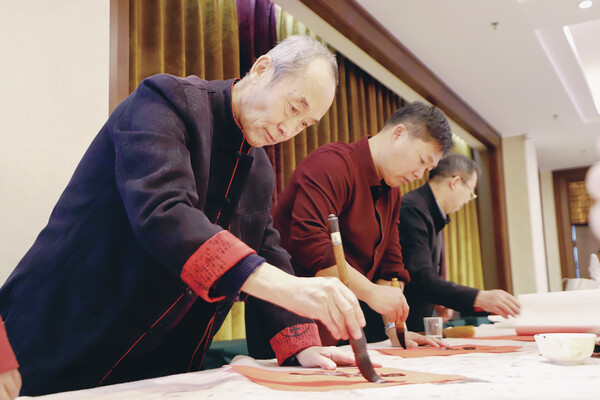 1735284955127593.jpg 7303fa4012554a148f925522812823df_b_B_BASIC.jpg