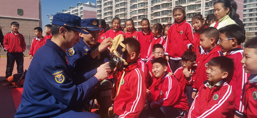 1743475968136419.png 1.png