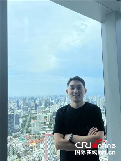 （遇見(jiàn)中國(guó)）吉爾吉斯斯坦商人納倫：人生每一個(gè)小目標(biāo)都離不開中國(guó)的發(fā)展_fororder___172.100.100.3_temp_9500031_1_9500031_1_1_17511878-94c9-42f2-8d07-1339a08476cd