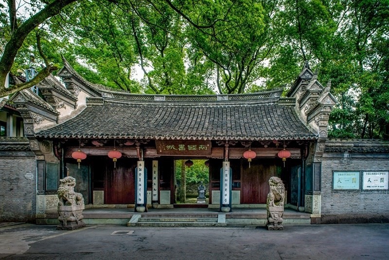 天一閣正門。 天一閣博物院供圖