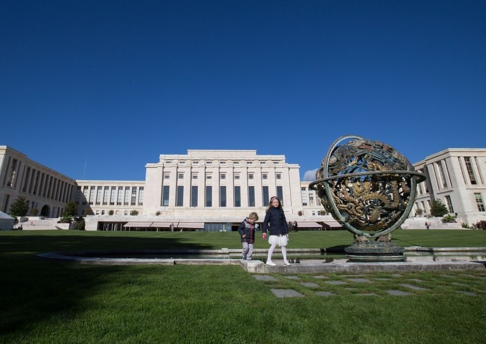 這是在瑞士日內(nèi)瓦拍攝的聯(lián)合國萬國宮外景（2017年10月7日攝）。新華社記者 徐金泉 攝