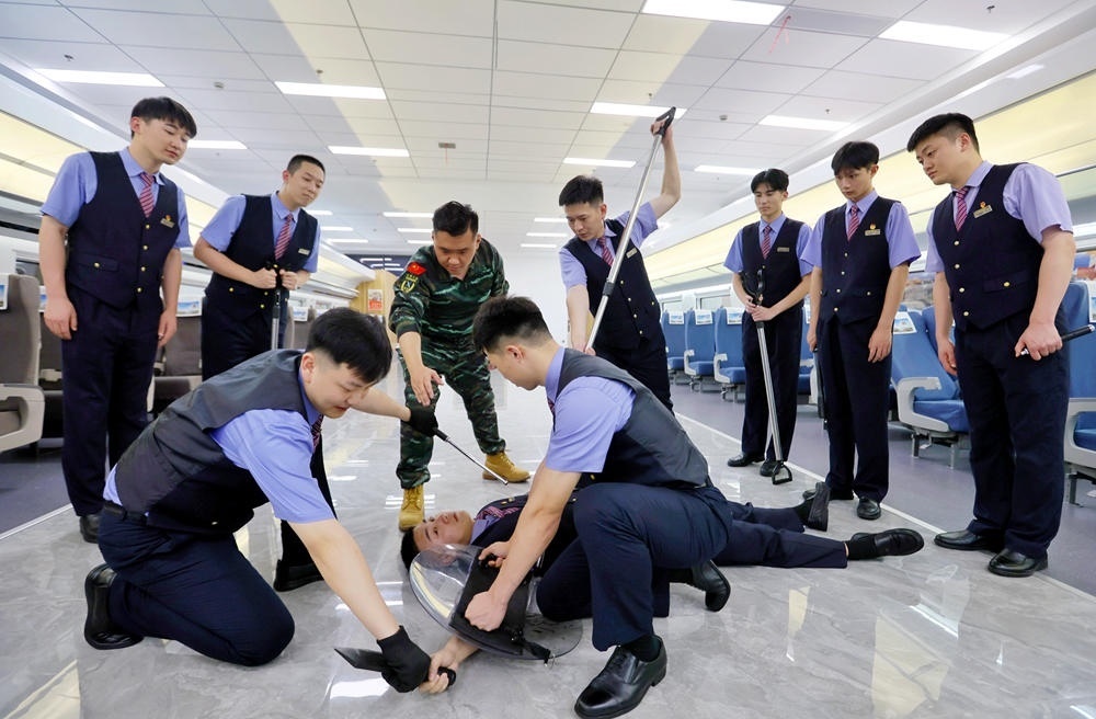 應急處置培訓。