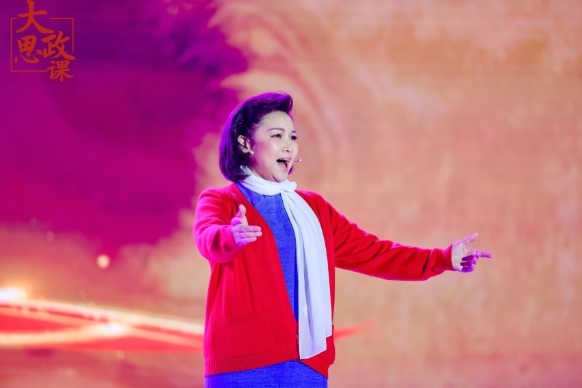 國(guó)家一級(jí)演員、第五代江姐飾演者王莉