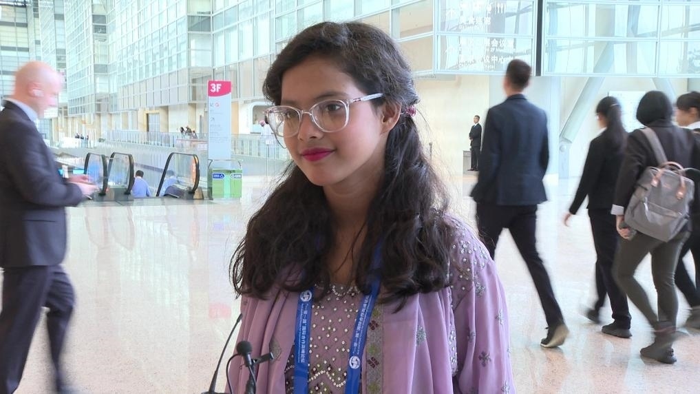 阿里法·沁在參加第三屆“一帶一路”國際合作高峰論壇民心相通專題論壇后接受記者采訪。