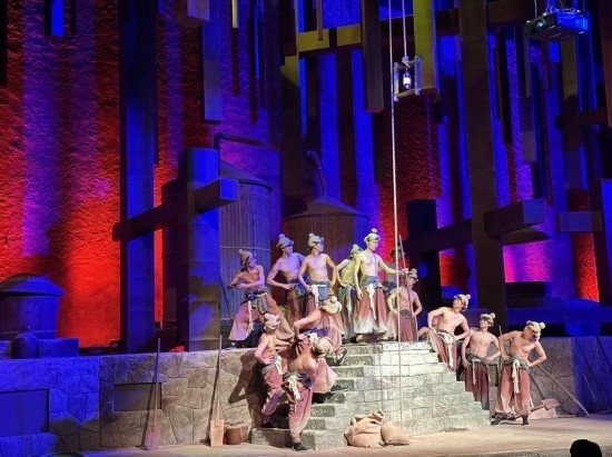 《天釀》演出場景。本報(bào)記者劉書文攝