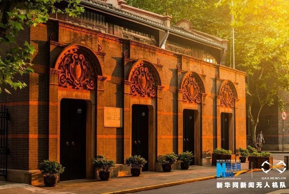 晨曦下的中共一大會(huì)址紀(jì)念館。新華網(wǎng) 吳愷 攝