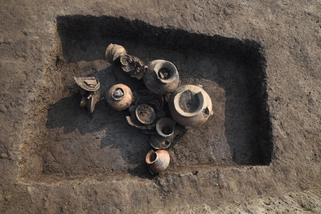 汶溪遺址河姆渡文化晚期墓葬。寧波市文化遺產(chǎn)管理研究院供圖