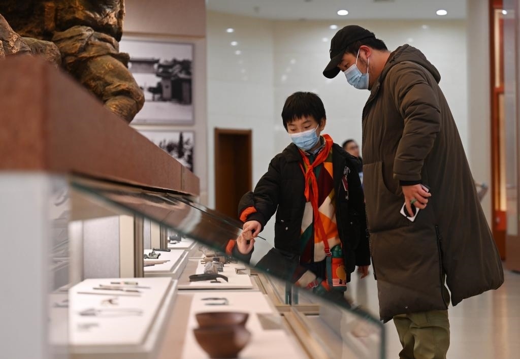 2024年1月29日，市民在平津戰(zhàn)役紀(jì)念館參觀。