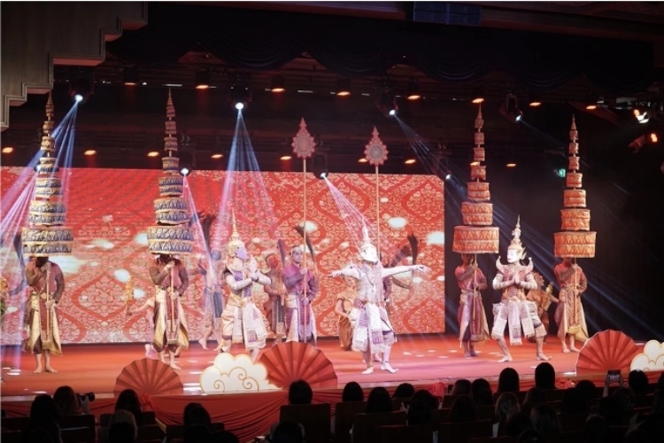圖為2024“歡樂春節(jié)”中泰互致新春賀辭活動現(xiàn)場。 中國駐泰國大使館文化處供圖