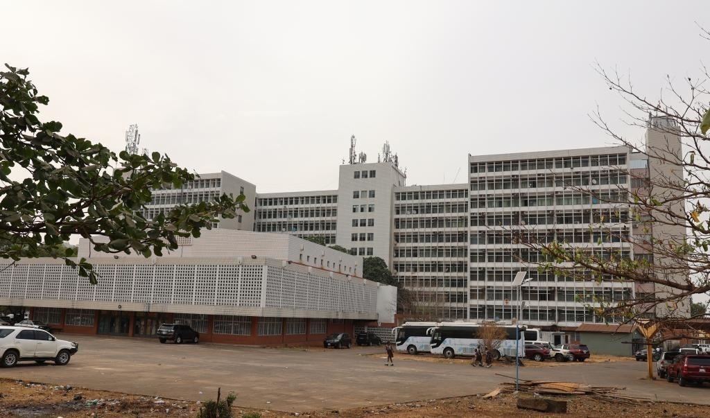 中塞友誼大廈。