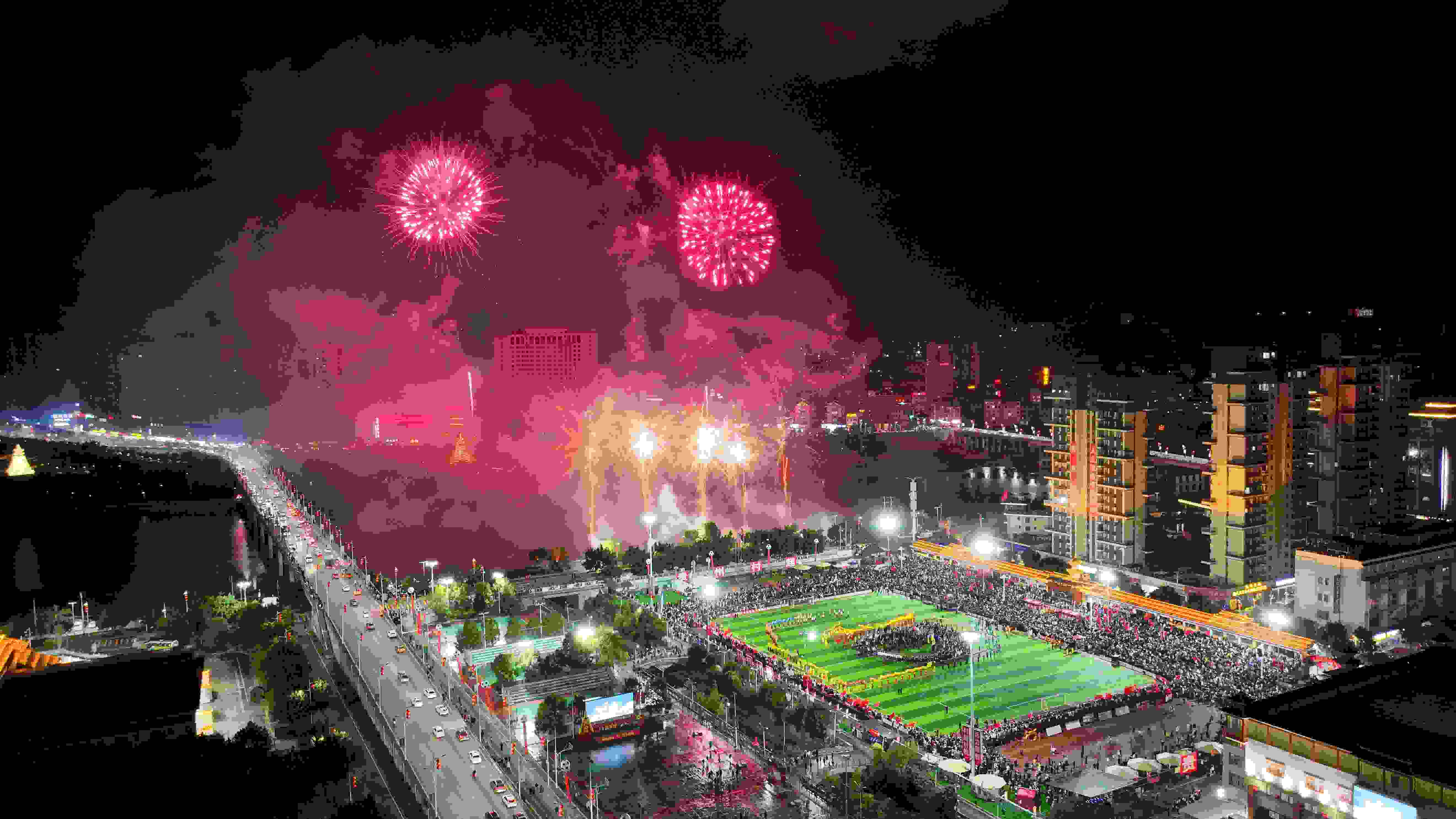 貴州榕江“村超”現(xiàn)場(chǎng)。韋貴金 攝