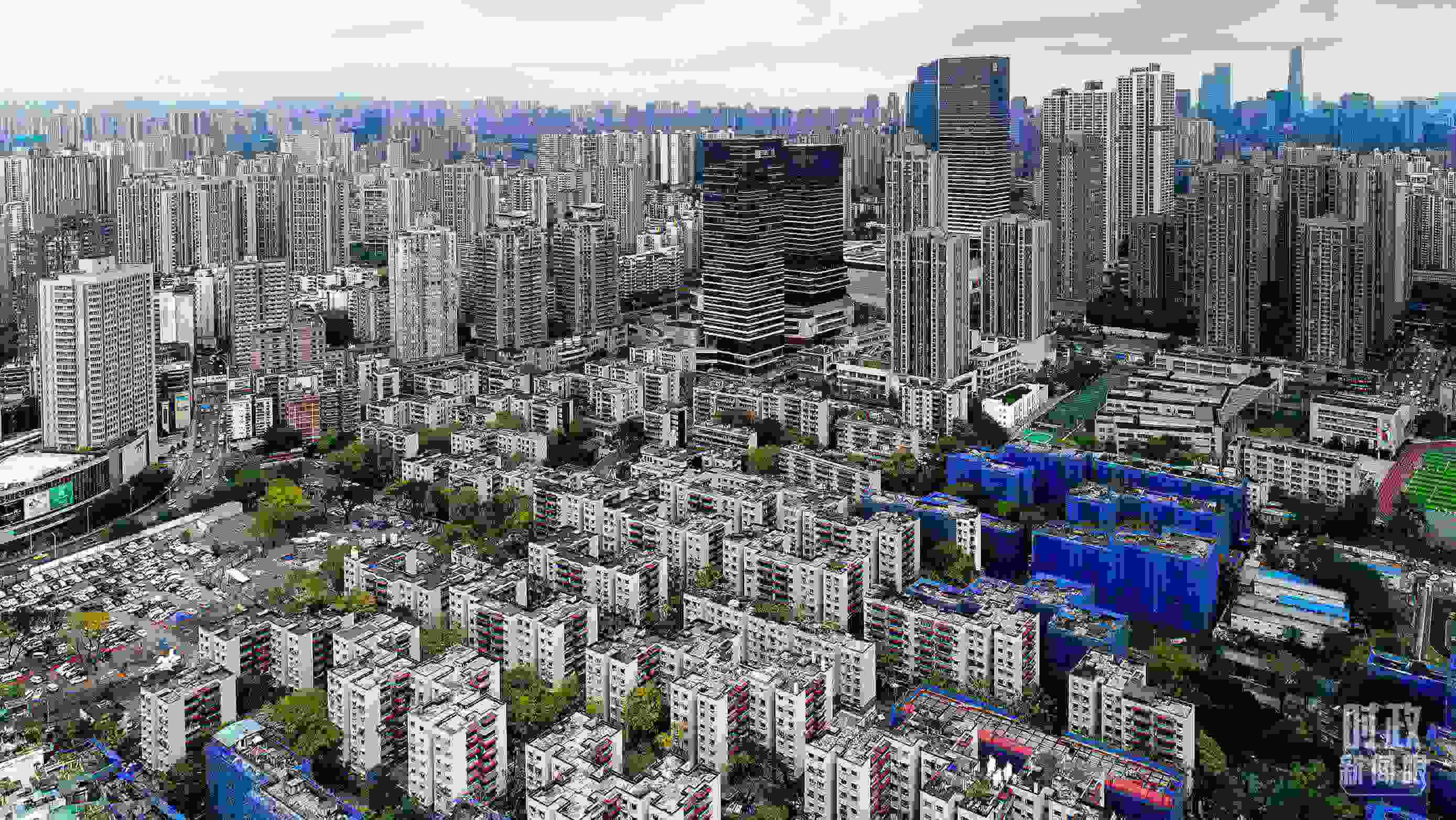 △九龍坡區(qū)謝家灣街道民主村社區(qū)。（總臺記者于濱拍攝）