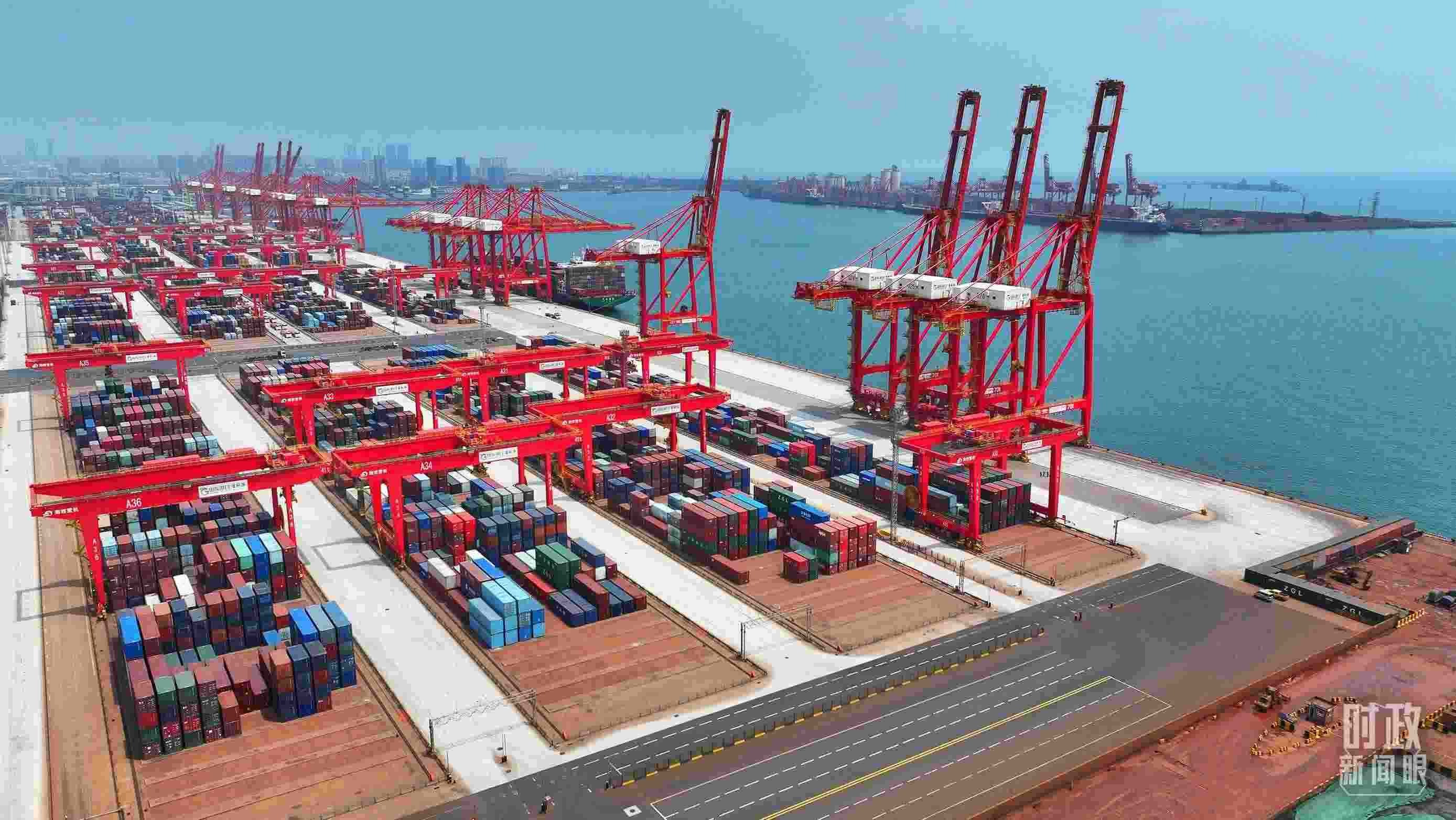 山東日照港。（總臺央視記者范凱拍攝）