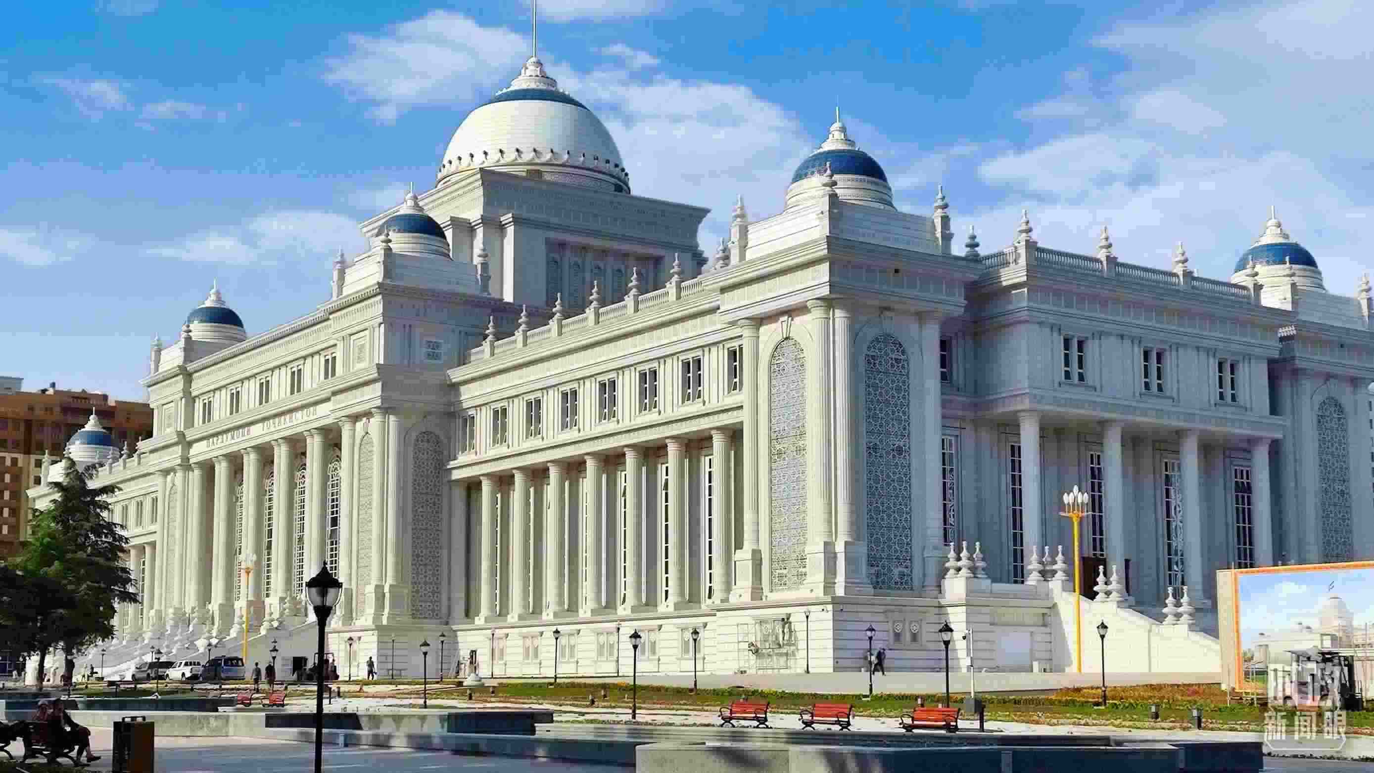 △中方援建塔議會(huì)大樓。（總臺(tái)記者員志軍拍攝）