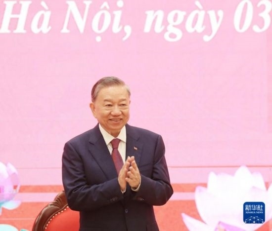 8月3日，在越南河內(nèi)，蘇林出席新聞發(fā)布會(huì)。新華社/越通社