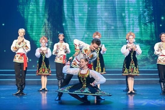 第十屆“歡動(dòng)北京”開幕，12國(guó)青少年向未來問好