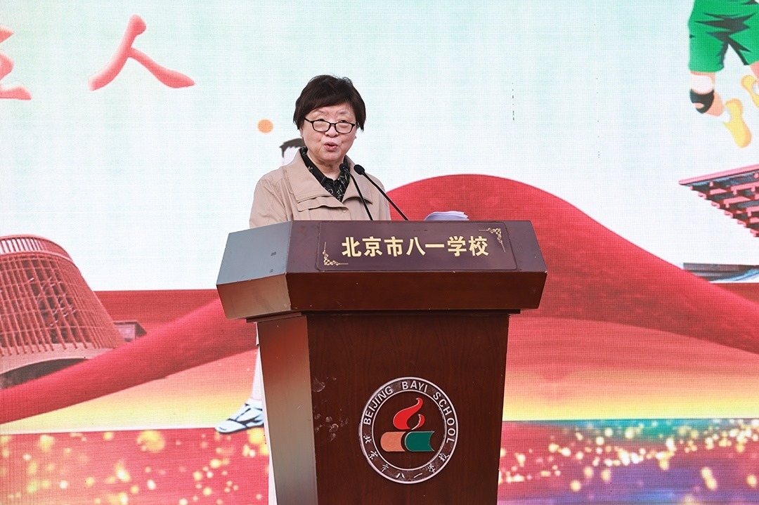 蘇東林院士講授開學第一課。校方供圖