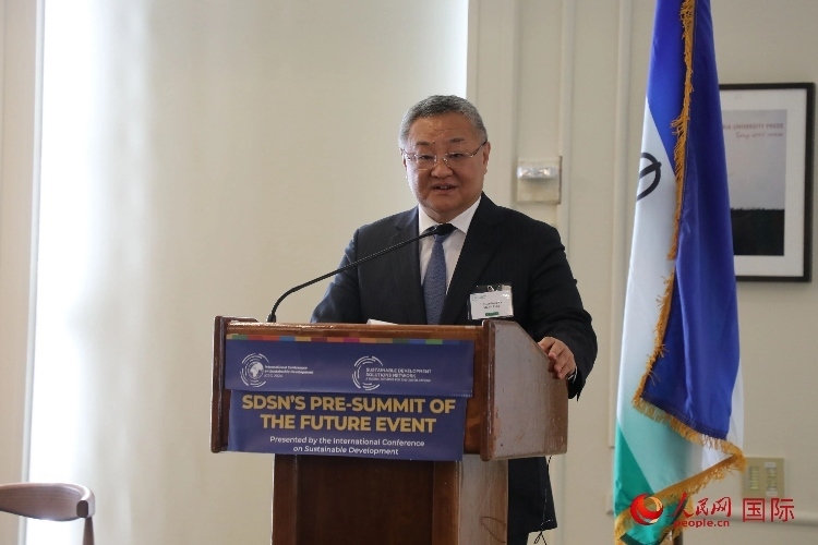 中國常駐聯(lián)合國代表傅聰大使發(fā)表演講。人民網(wǎng)記者 李志偉攝