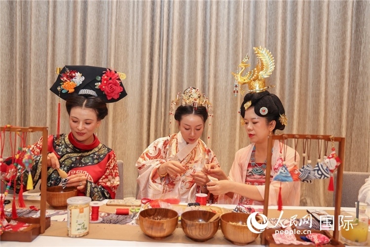 中國(guó)傳統(tǒng)文化展示。人民網(wǎng)記者任皓宇攝