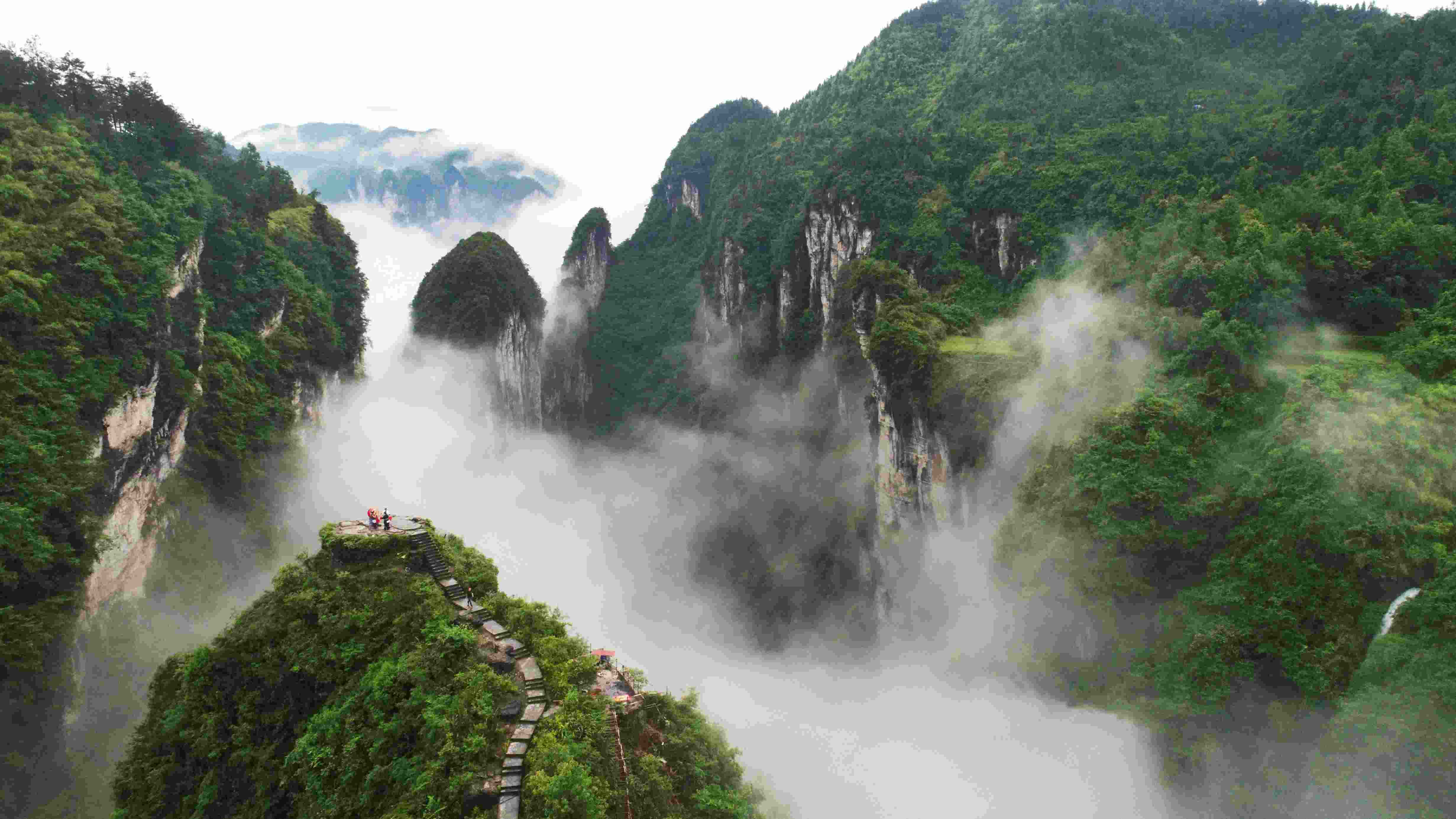 湖南矮寨國家森林公園。受訪者供圖