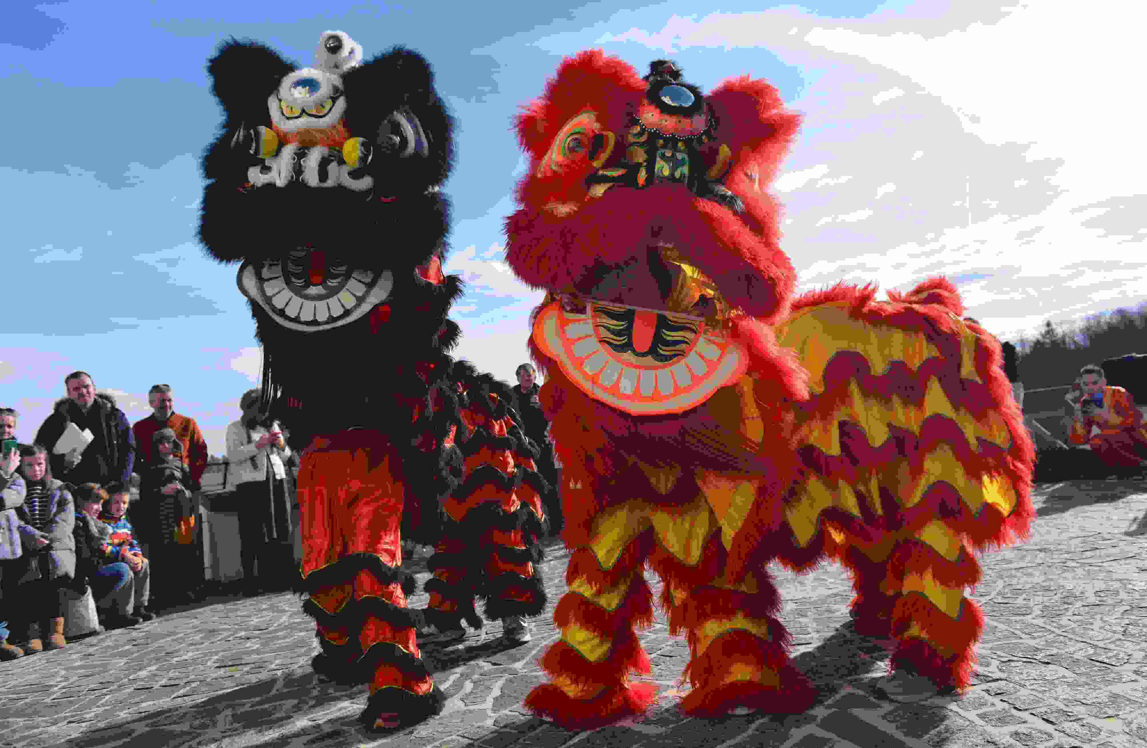 △當(dāng)?shù)貢r間2024年2月4日，克羅地亞克拉皮納，薩格勒布大學(xué)孔子學(xué)院舉辦一系列活動，迎接中國農(nóng)歷龍年春節(jié)。