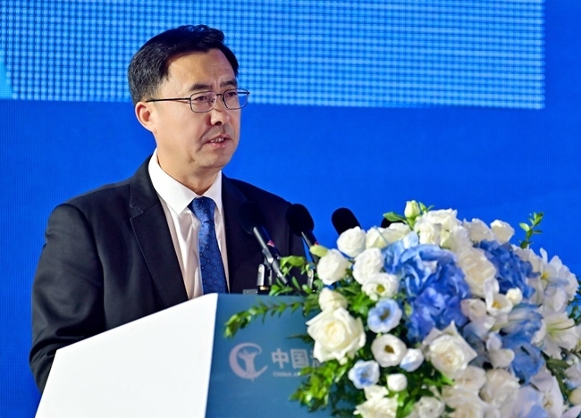 洋河股份黨委書記、董事長張聯(lián)東。受訪方供圖