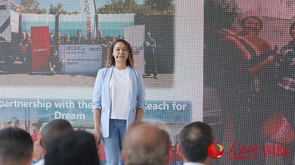 奇瑞南非公司全國市場經(jīng)理維倫·彼得森發(fā)言。人民網(wǎng) 張茜攝