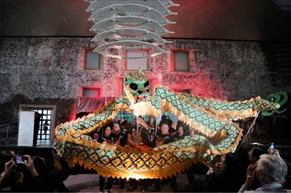 墨西哥華人社團(tuán)的舞龍舞獅表演。主辦方供圖