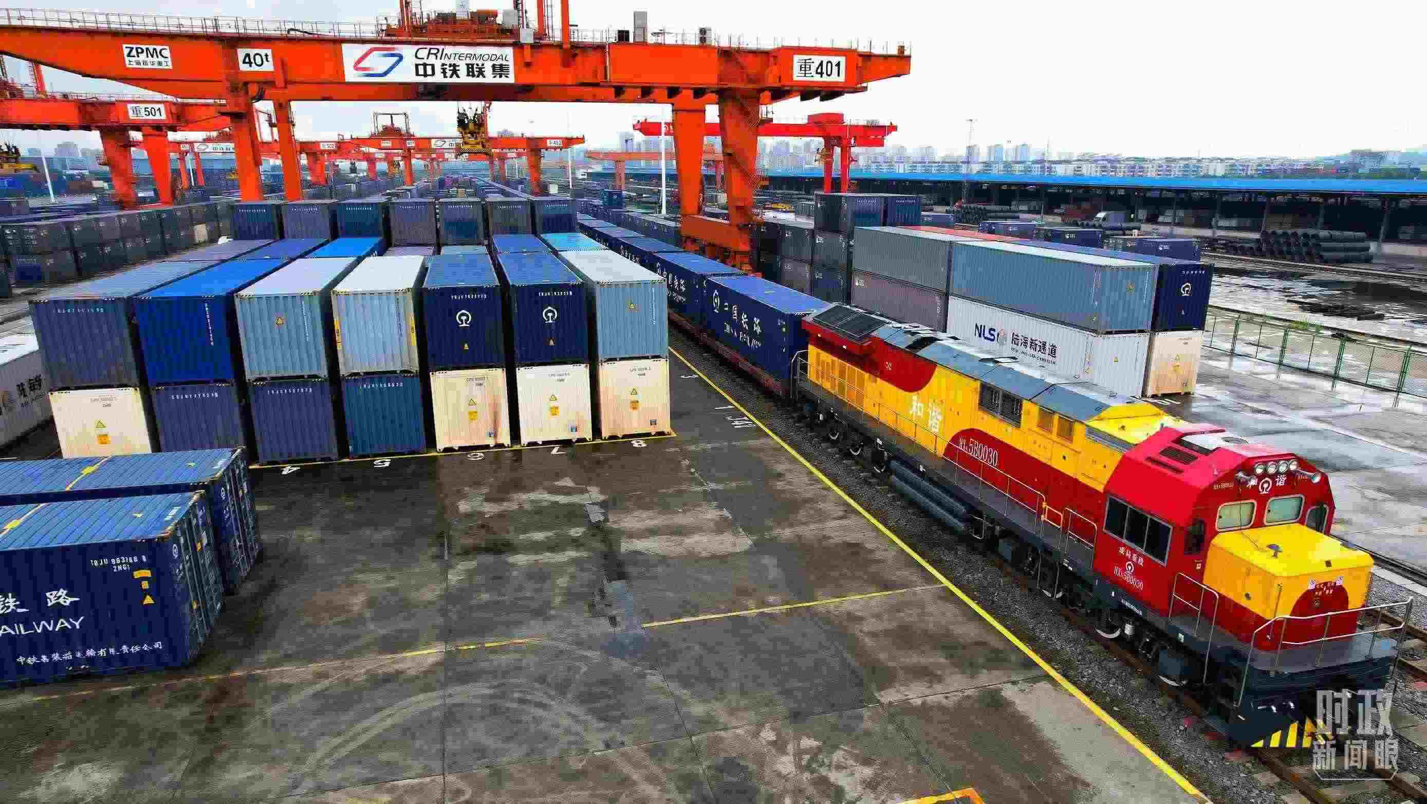 △重慶國際物流樞紐園區(qū)。（總臺(tái)記者劉雨拍攝）