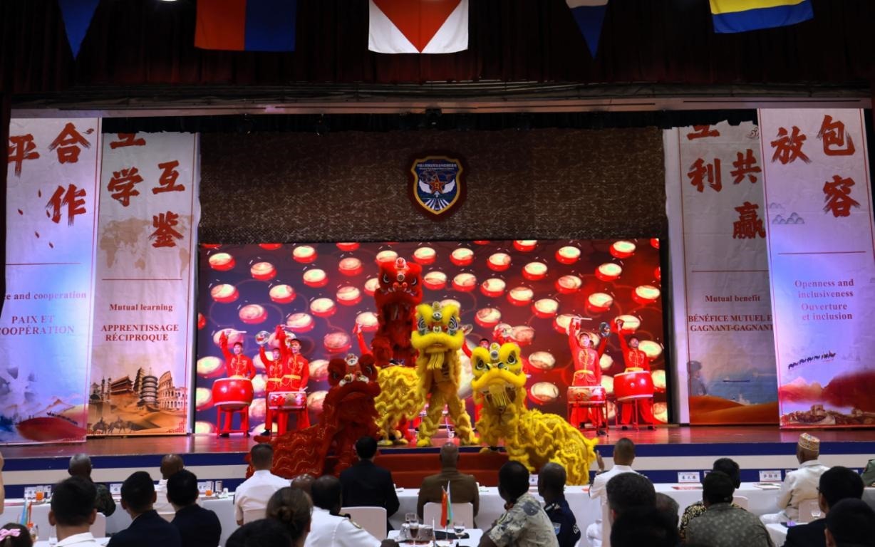 舞獅表演《金獅送?！?。主辦方供圖