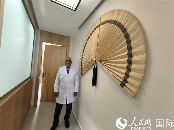 哈利勒的診所內(nèi)。人民網(wǎng)記者 黃培昭攝