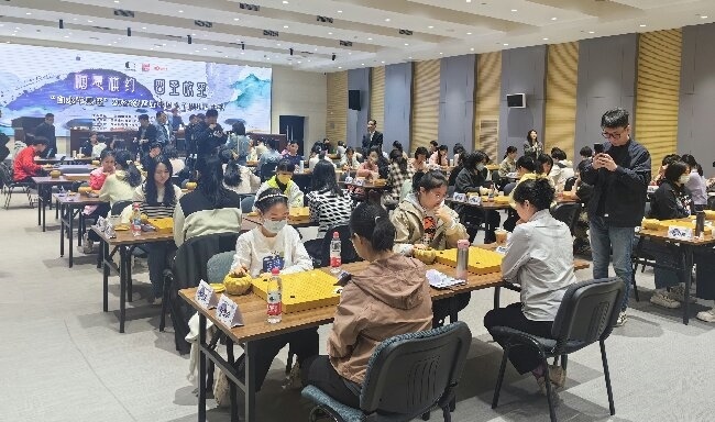 比賽現(xiàn)場(chǎng)。人民網(wǎng)記者 李乃妍攝