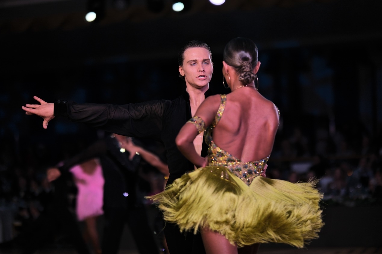 第七屆“克里姆林宮杯”國標(biāo)舞錦標(biāo)賽現(xiàn)場。于子恒攝