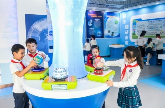 重慶高新區(qū)科學(xué)課堂。